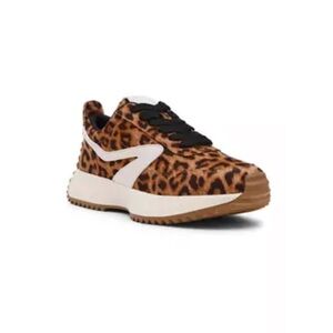 Dolce Vita Leopard Print Sneakers BYNX‎